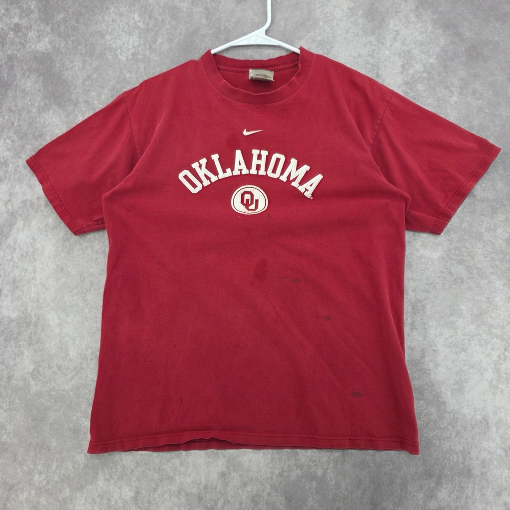 Vintage Nike Team Oklahoma Sooners T-Shirt Mens Medium Red OU Distressed